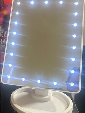 VIVITAR White LED Lighted Vanity Mirror with Touch Control
